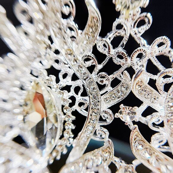 Princess Tiara, Silver Wedding Tiara, Pageant Crown, Crystal Bridal Hairpiece main image 5